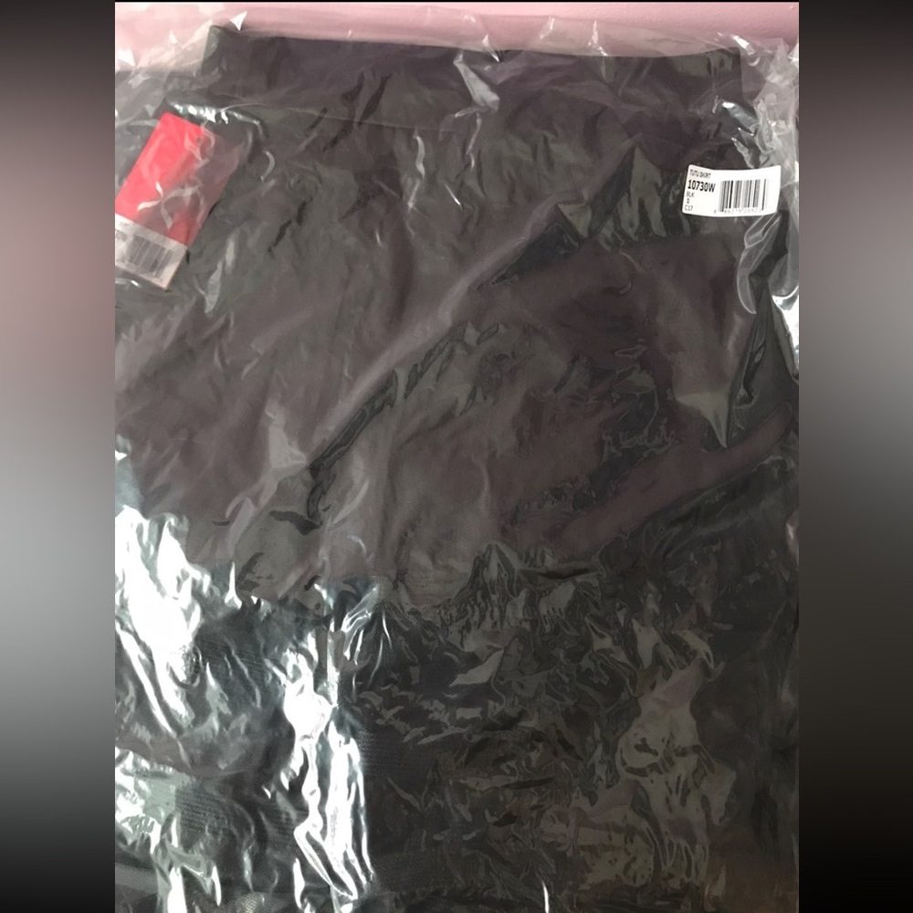 New Capezio Clock Strikes Tutu Skirt - Women’s - Small - Picture 5 of 5